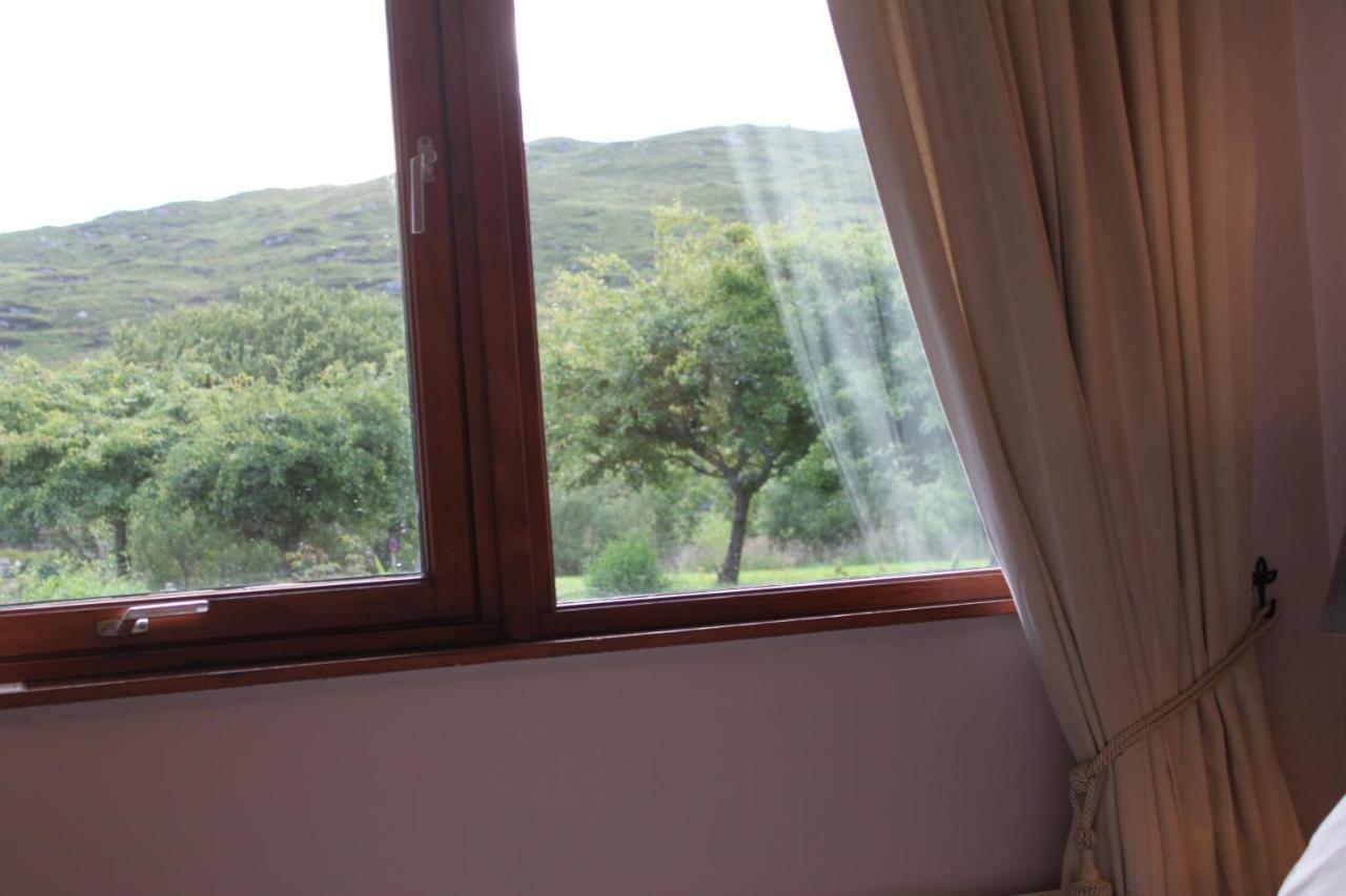 سترونتيان Heatherbank Guest House المظهر الخارجي الصورة