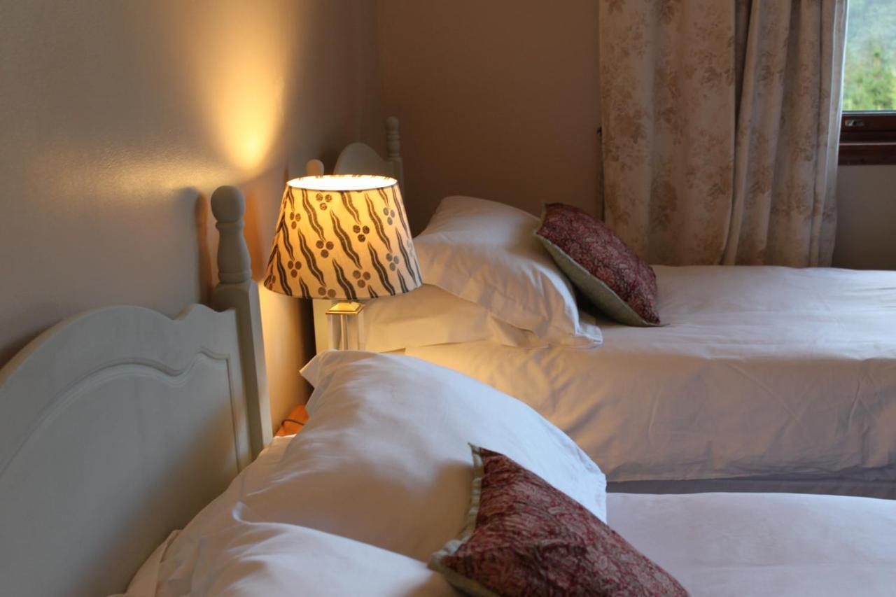 سترونتيان Heatherbank Guest House المظهر الخارجي الصورة